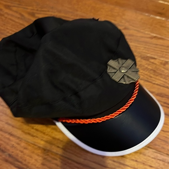 An anime hat - Picture 1 of 3
